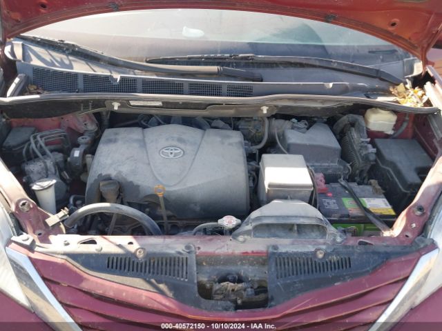 Photo 9 VIN: 5TDKZ3DC3HS798538 - TOYOTA SIENNA 