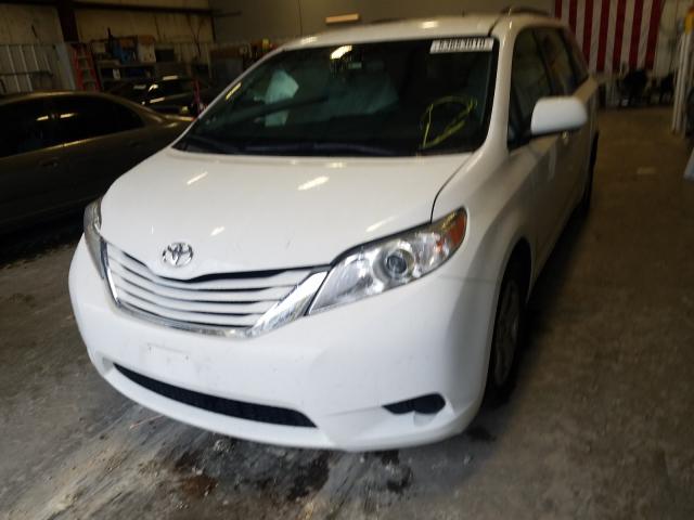 Photo 1 VIN: 5TDKZ3DC3HS837726 - TOYOTA SIENNA LE 