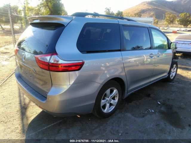 Photo 3 VIN: 5TDKZ3DC3HS841081 - TOYOTA SIENNA 