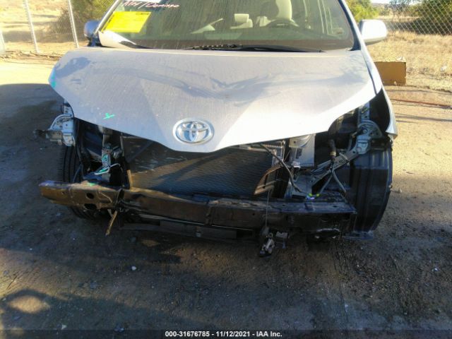 Photo 5 VIN: 5TDKZ3DC3HS841081 - TOYOTA SIENNA 