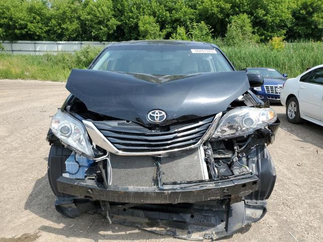 Photo 4 VIN: 5TDKZ3DC3HS842814 - TOYOTA SIENNA LE 