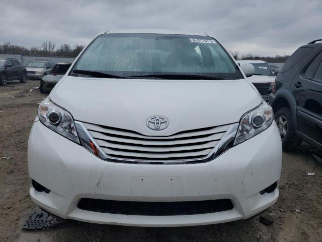 Photo 4 VIN: 5TDKZ3DC3HS843140 - TOYOTA SIENNA LE 