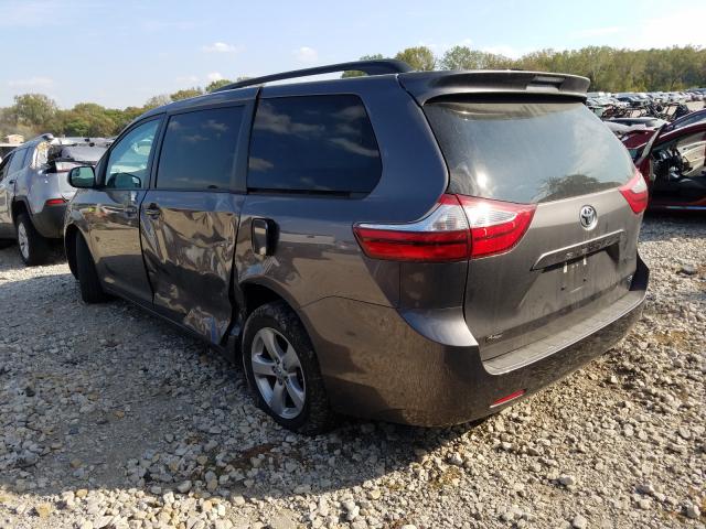 Photo 2 VIN: 5TDKZ3DC3HS887056 - TOYOTA SIENNA LE 