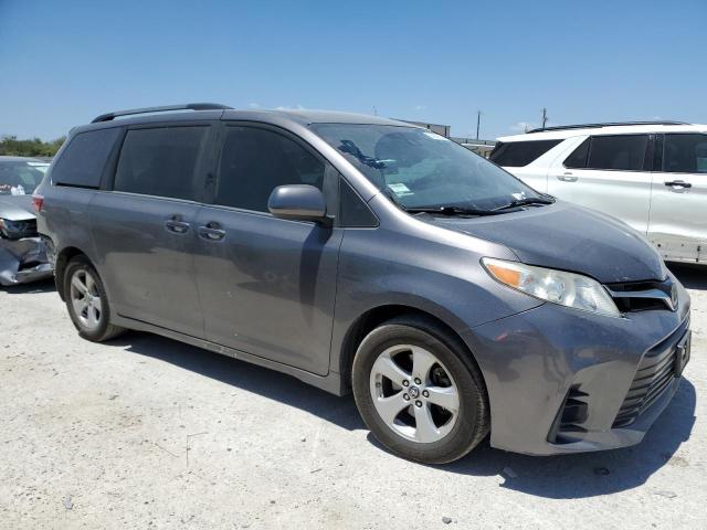 Photo 3 VIN: 5TDKZ3DC3JS929361 - TOYOTA SIENNA LE 