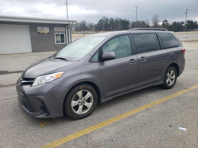 Photo 0 VIN: 5TDKZ3DC3JS931661 - TOYOTA SIENNA LE 