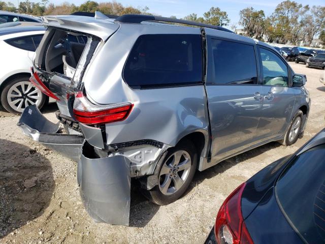 Photo 2 VIN: 5TDKZ3DC3LS021950 - TOYOTA SIENNA LE 