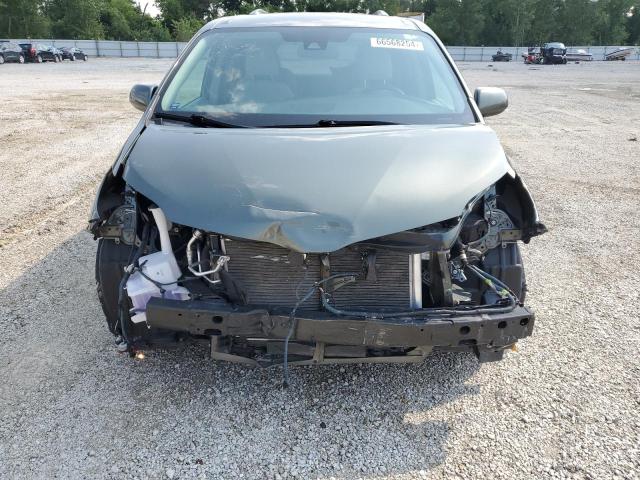 Photo 4 VIN: 5TDKZ3DC3LS061476 - TOYOTA SIENNA LE 