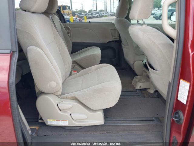 Photo 7 VIN: 5TDKZ3DC4HS779349 - TOYOTA SIENNA 