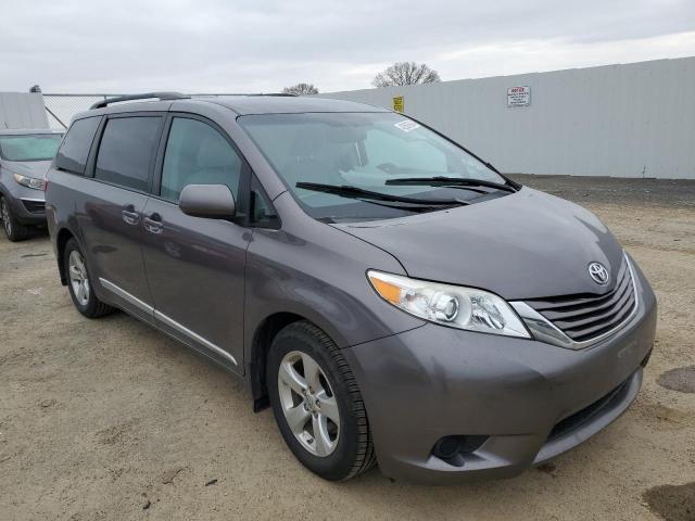 Photo 3 VIN: 5TDKZ3DC4HS781683 - TOYOTA SIENNA LE 