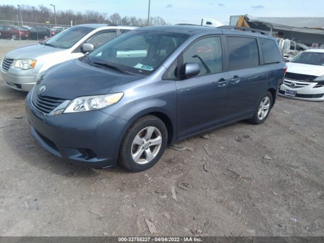 Photo 1 VIN: 5TDKZ3DC4HS793137 - TOYOTA SIENNA 