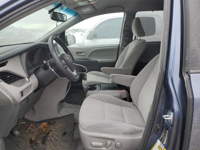 Photo 6 VIN: 5TDKZ3DC4HS830509 - TOYOTA SIENNA LE 