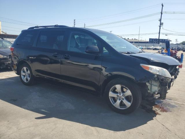 Photo 3 VIN: 5TDKZ3DC4HS855510 - TOYOTA SIENNA LE 