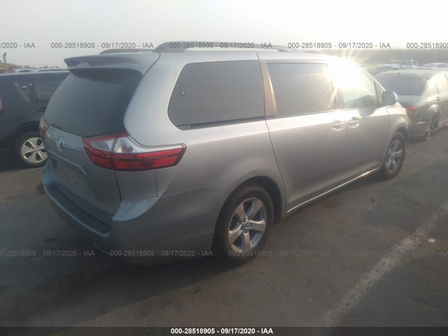 Photo 3 VIN: 5TDKZ3DC4HS867060 - TOYOTA SIENNA 