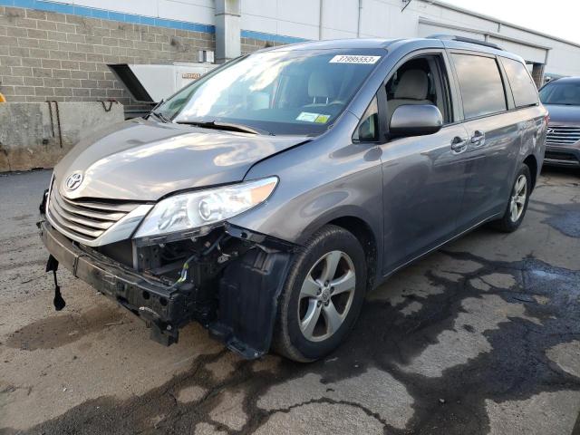 Photo 0 VIN: 5TDKZ3DC4HS872565 - TOYOTA SIENNA LE 