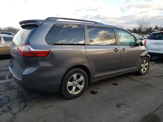 Photo 2 VIN: 5TDKZ3DC4HS872565 - TOYOTA SIENNA LE 