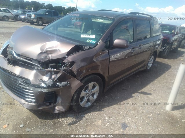 Photo 1 VIN: 5TDKZ3DC4JS912987 - TOYOTA SIENNA 