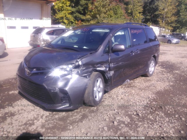 Photo 1 VIN: 5TDKZ3DC4JS925755 - TOYOTA SIENNA 