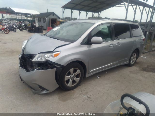 Photo 1 VIN: 5TDKZ3DC4KS990347 - TOYOTA SIENNA 