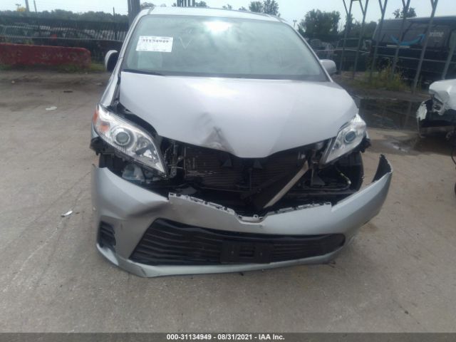 Photo 5 VIN: 5TDKZ3DC4KS990347 - TOYOTA SIENNA 