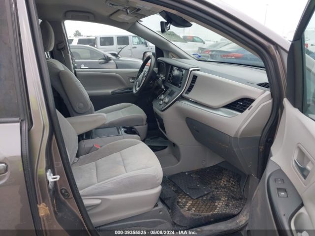 Photo 4 VIN: 5TDKZ3DC4LS024050 - TOYOTA SIENNA 