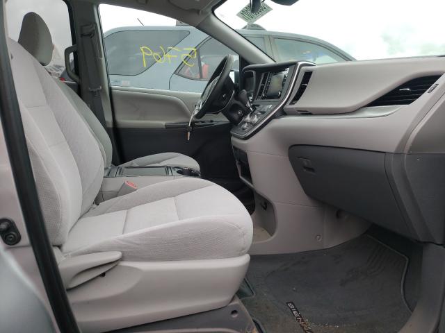 Photo 4 VIN: 5TDKZ3DC4LS051216 - TOYOTA SIENNA LE 