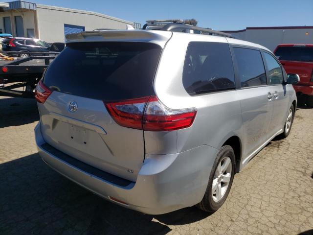 Photo 3 VIN: 5TDKZ3DC4LS065469 - TOYOTA SIENNA LE 