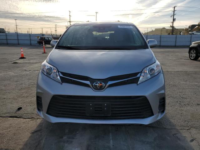 Photo 4 VIN: 5TDKZ3DC4LS065469 - TOYOTA SIENNA LE 