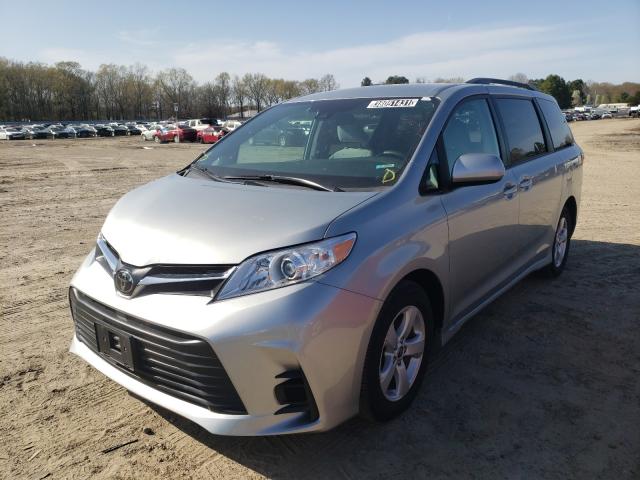 Photo 1 VIN: 5TDKZ3DC4LS069117 - TOYOTA SIENNA LE 