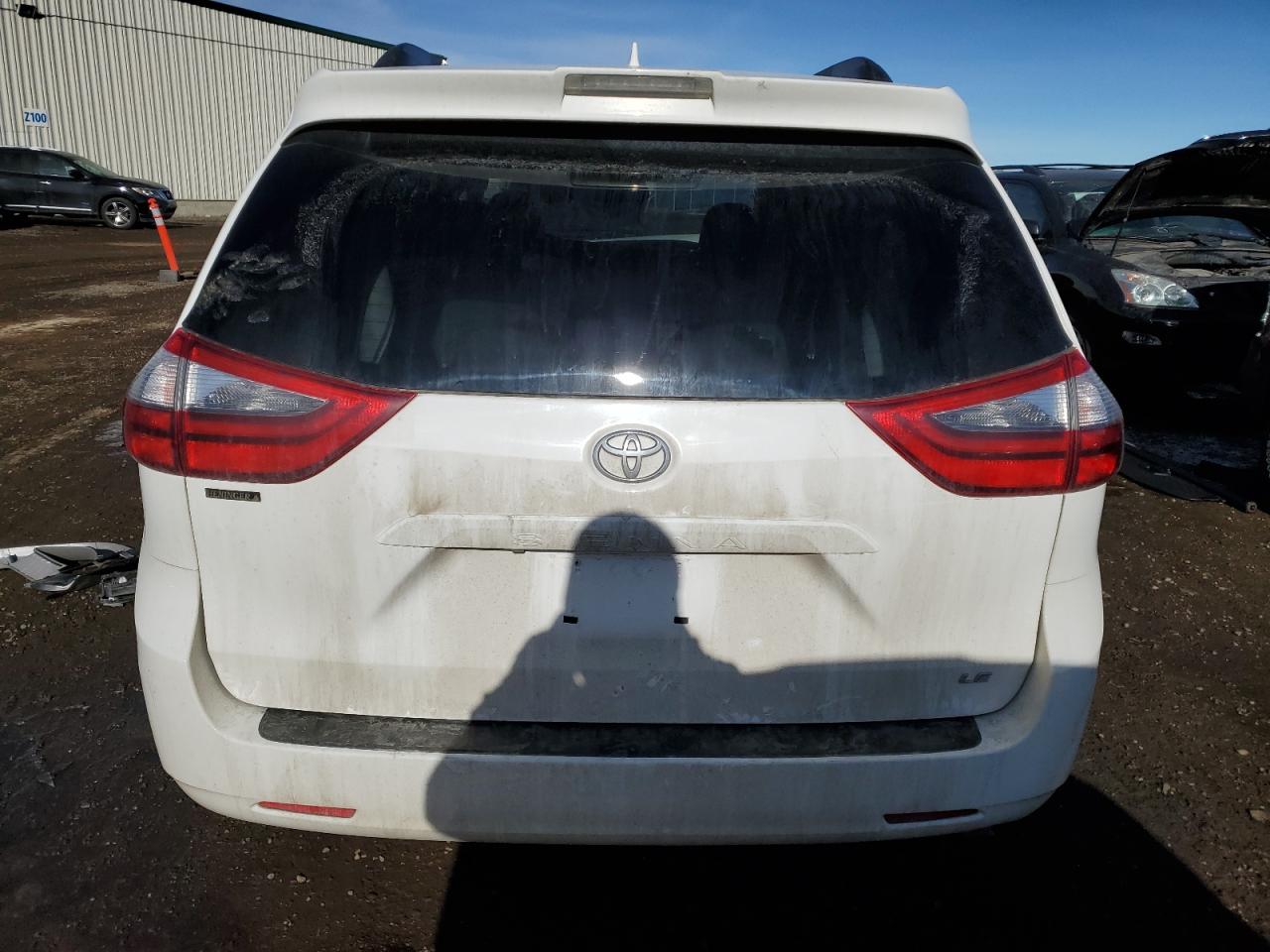 Photo 5 VIN: 5TDKZ3DC4LS071403 - TOYOTA SIENNA 