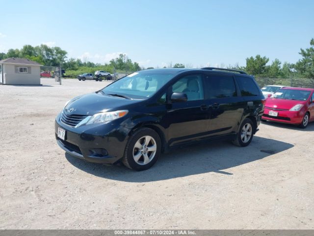 Photo 1 VIN: 5TDKZ3DC5HS786763 - TOYOTA SIENNA 