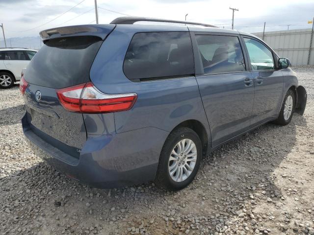 Photo 3 VIN: 5TDKZ3DC5HS830499 - TOYOTA SIENNA LE 