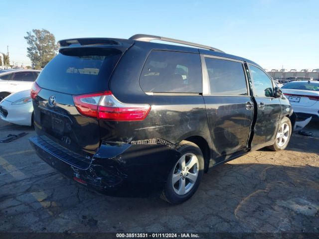 Photo 3 VIN: 5TDKZ3DC5HS832219 - TOYOTA SIENNA 