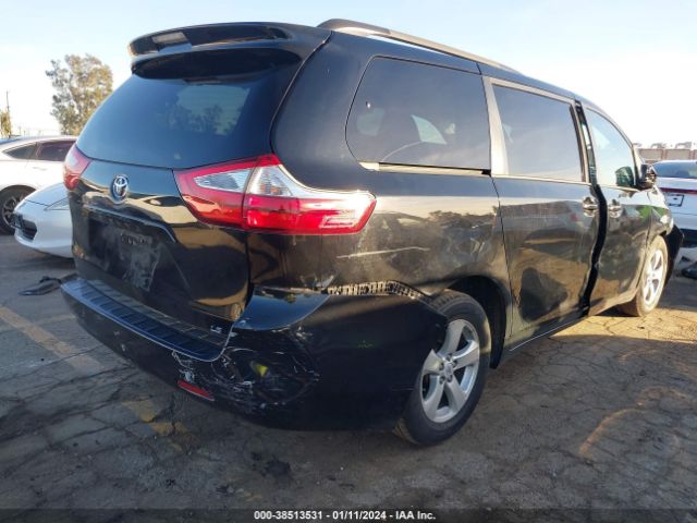 Photo 5 VIN: 5TDKZ3DC5HS832219 - TOYOTA SIENNA 