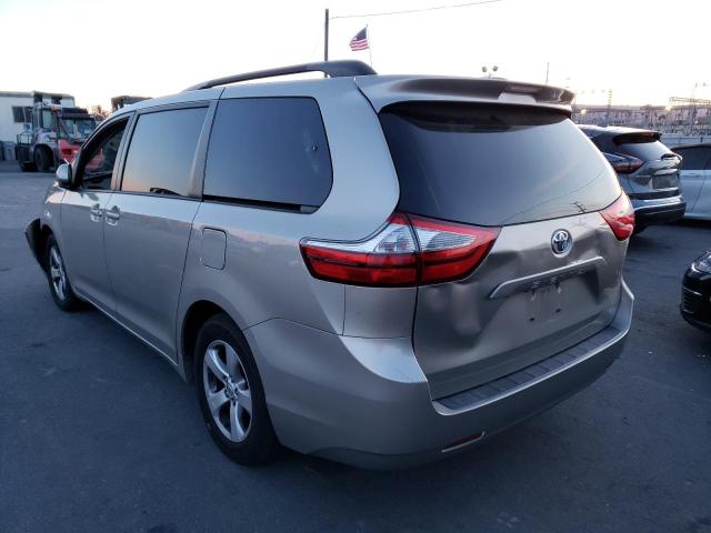 Photo 1 VIN: 5TDKZ3DC5HS890220 - TOYOTA SIENNA LE 