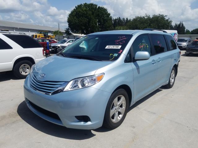 Photo 1 VIN: 5TDKZ3DC5HS895661 - TOYOTA SIENNA LE 