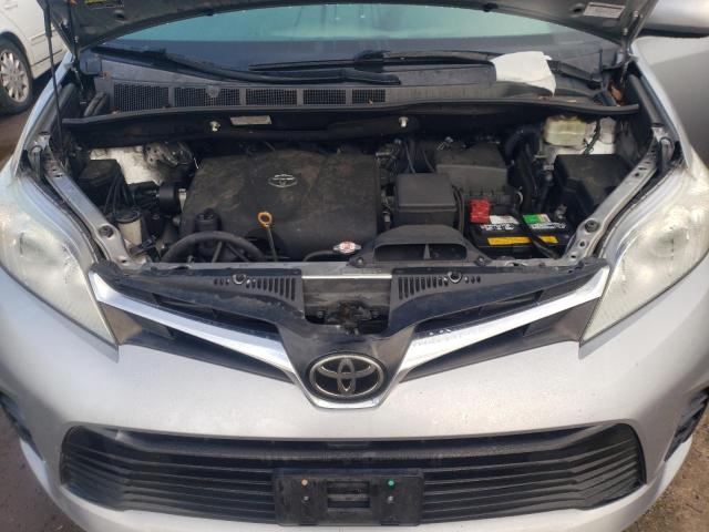 Photo 10 VIN: 5TDKZ3DC5JS901710 - TOYOTA SIENNA LE 