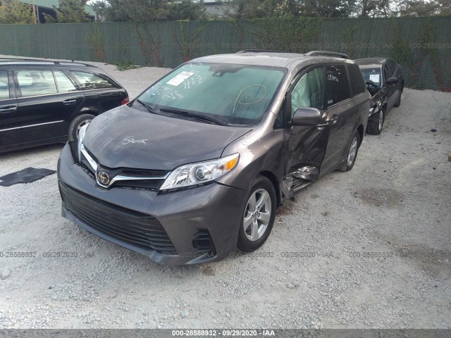 Photo 1 VIN: 5TDKZ3DC5KS973279 - TOYOTA SIENNA 