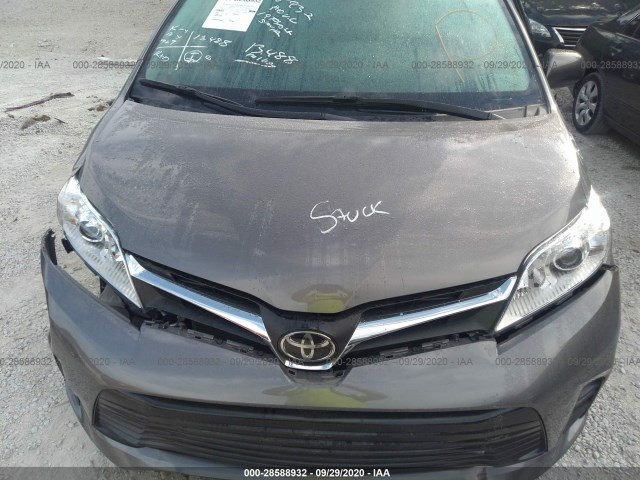 Photo 9 VIN: 5TDKZ3DC5KS973279 - TOYOTA SIENNA 