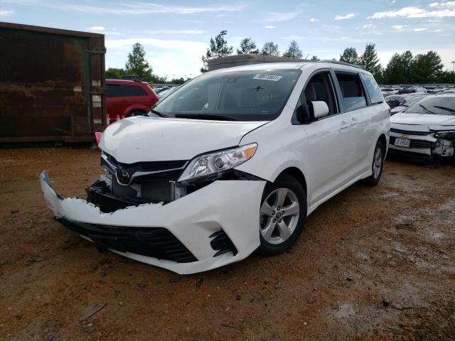 Photo 1 VIN: 5TDKZ3DC5LS043447 - TOYOTA SIENNA LE 