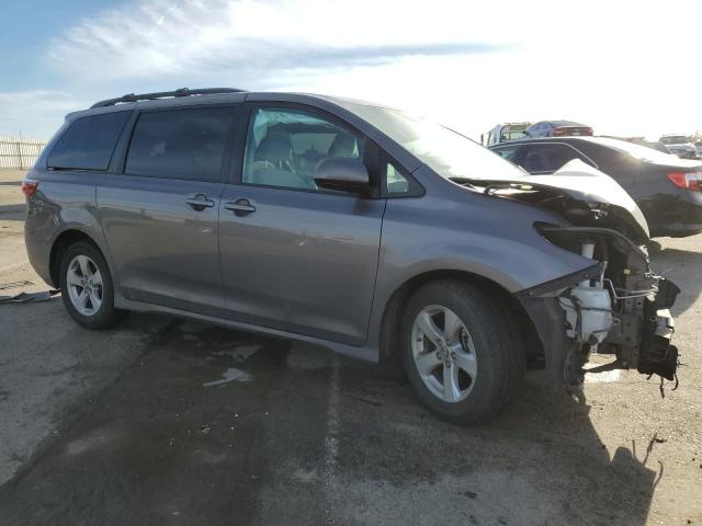 Photo 3 VIN: 5TDKZ3DC5LS043593 - TOYOTA SIENNA LE 