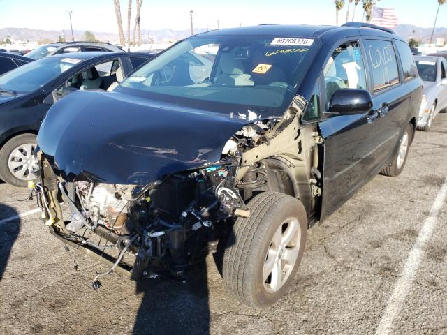 Photo 1 VIN: 5TDKZ3DC5LS050480 - TOYOTA SIENNA LE 