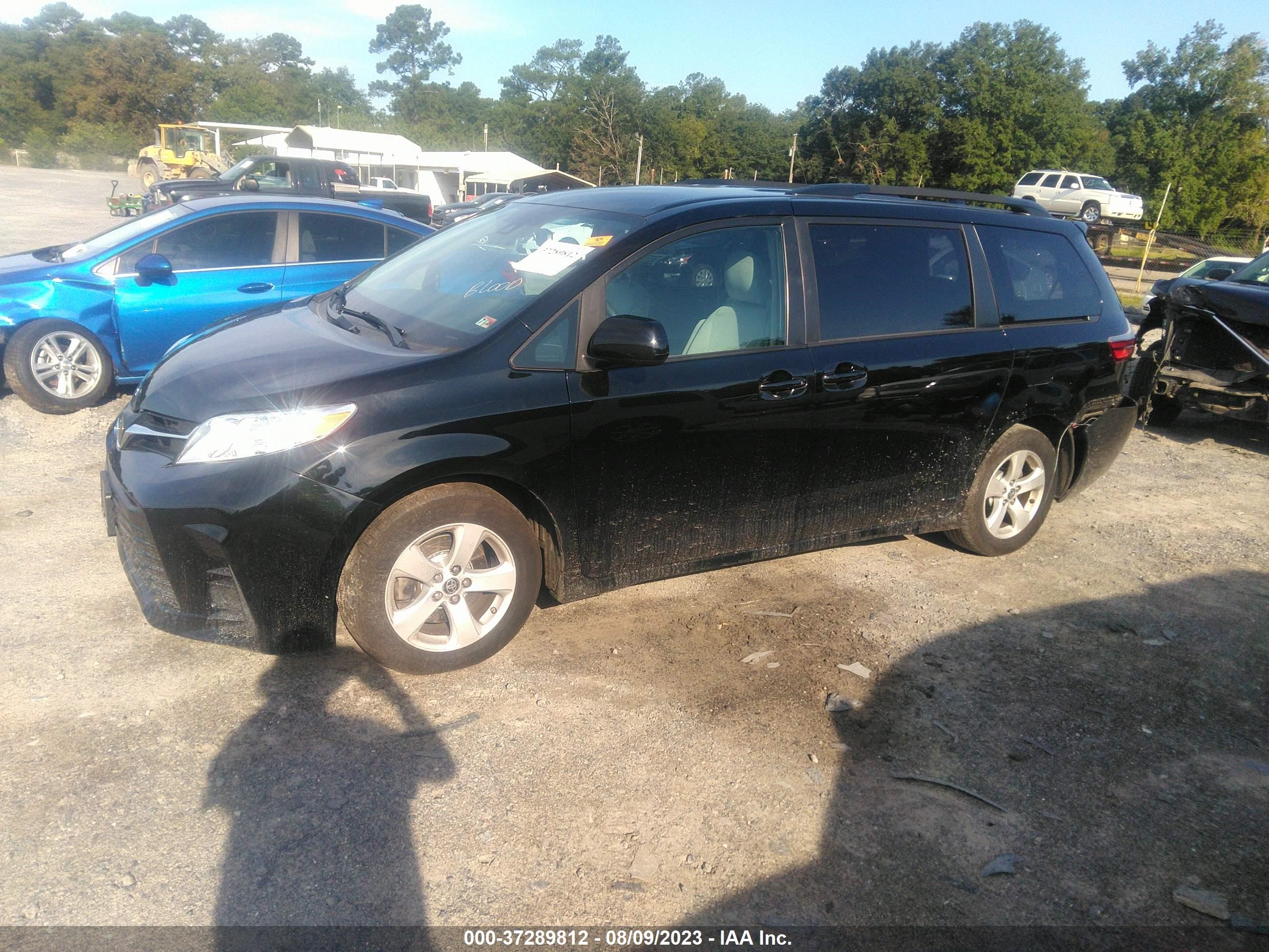 Photo 1 VIN: 5TDKZ3DC5LS064718 - TOYOTA SIENNA 