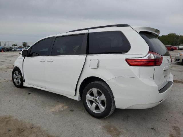 Photo 1 VIN: 5TDKZ3DC5LS068302 - TOYOTA SIENNA LE 