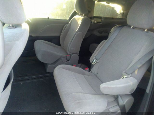 Photo 7 VIN: 5TDKZ3DC6HS778901 - TOYOTA SIENNA 