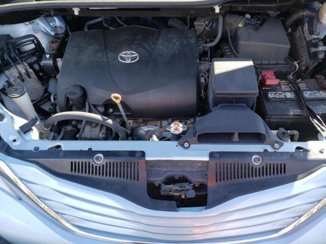 Photo 11 VIN: 5TDKZ3DC6HS838479 - TOYOTA SIENNA LE 