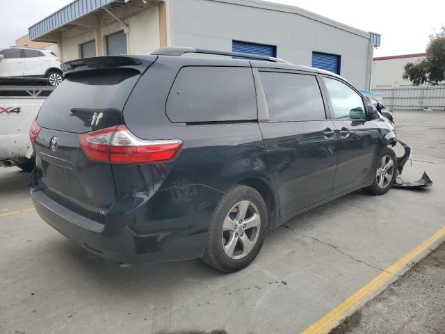 Photo 2 VIN: 5TDKZ3DC6HS861969 - TOYOTA SIENNA LE 