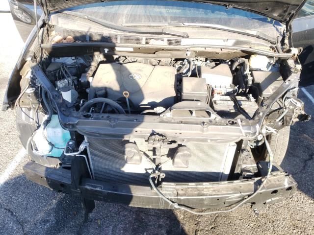 Photo 6 VIN: 5TDKZ3DC6HS899153 - TOYOTA SIENNA LE 