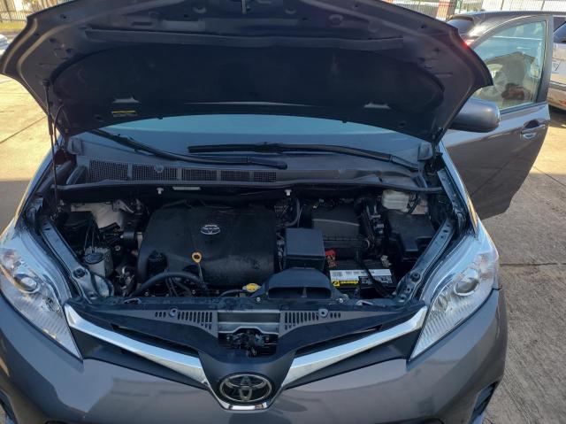 Photo 6 VIN: 5TDKZ3DC6JS926115 - TOYOTA SIENNA 