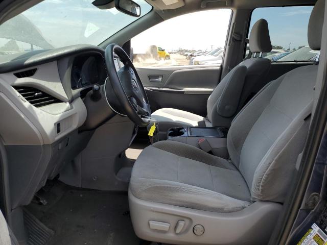 Photo 6 VIN: 5TDKZ3DC6JS933663 - TOYOTA SIENNA LE 