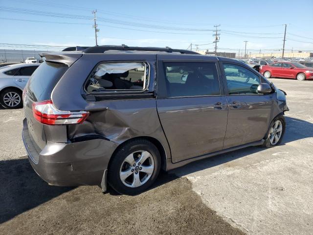 Photo 2 VIN: 5TDKZ3DC6KS006180 - TOYOTA SIENNA LE 